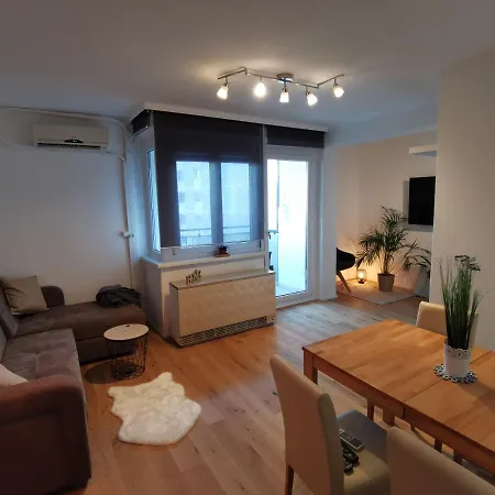 Citycenter Stadthalle * Грац